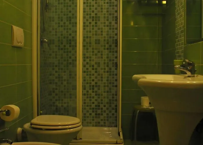 Potenza 3* נאפולי