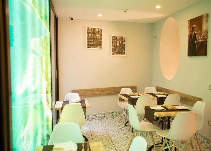 Potenza מלון נאפולי